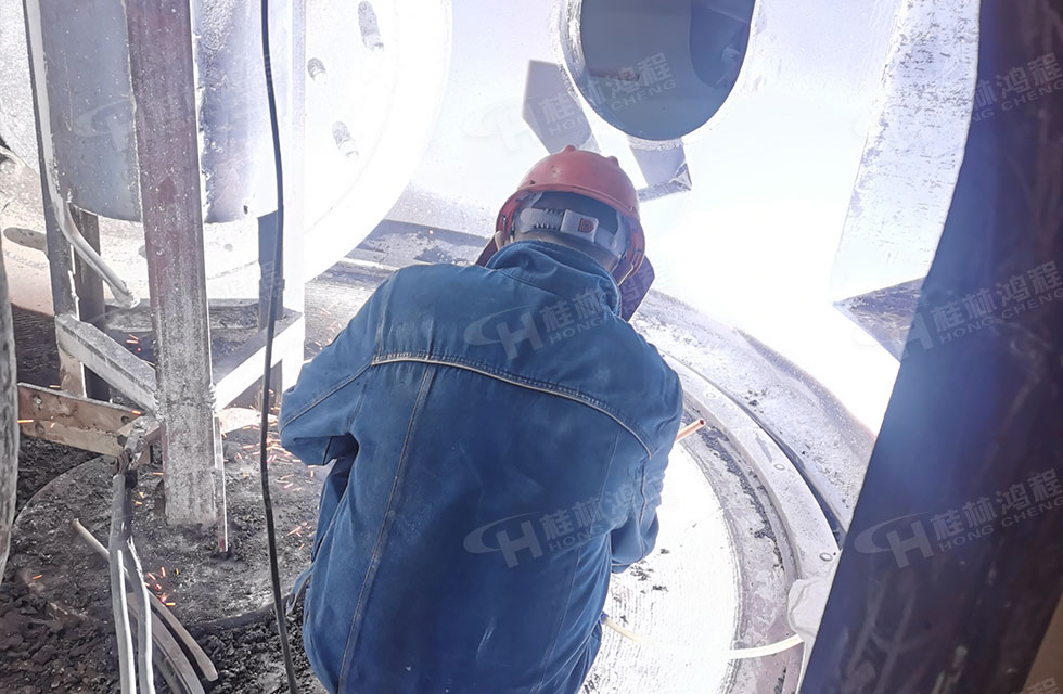 點贊！鴻程榜樣！無懼炙烤，追求卓越，實現(xiàn)服務“超預期”