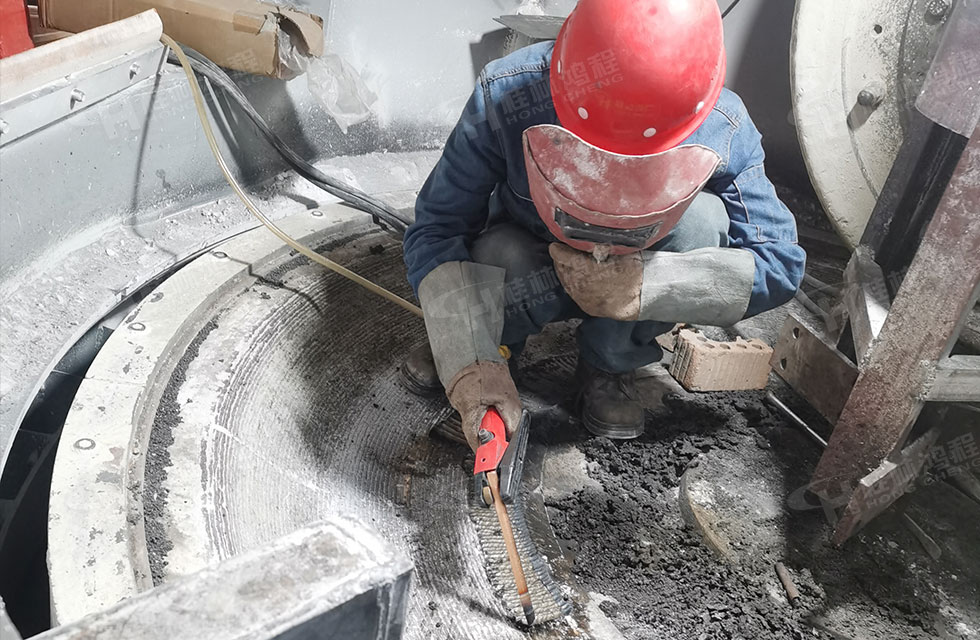 點贊！鴻程榜樣！無懼炙烤，追求卓越，實現(xiàn)服務“超預期”