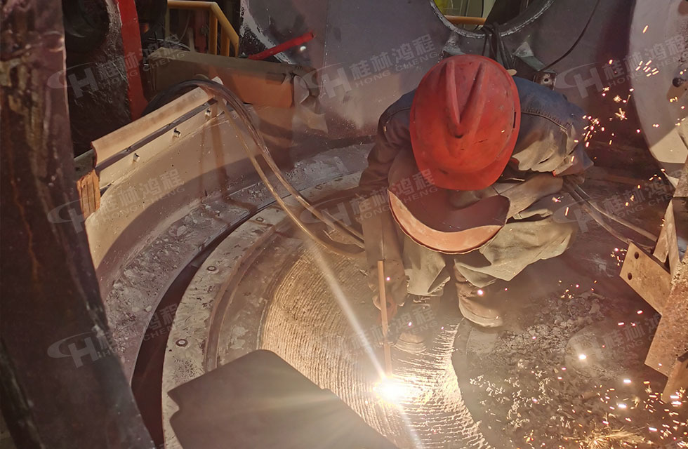 點贊！鴻程榜樣！無懼炙烤，追求卓越，實現(xiàn)服務“超預期”