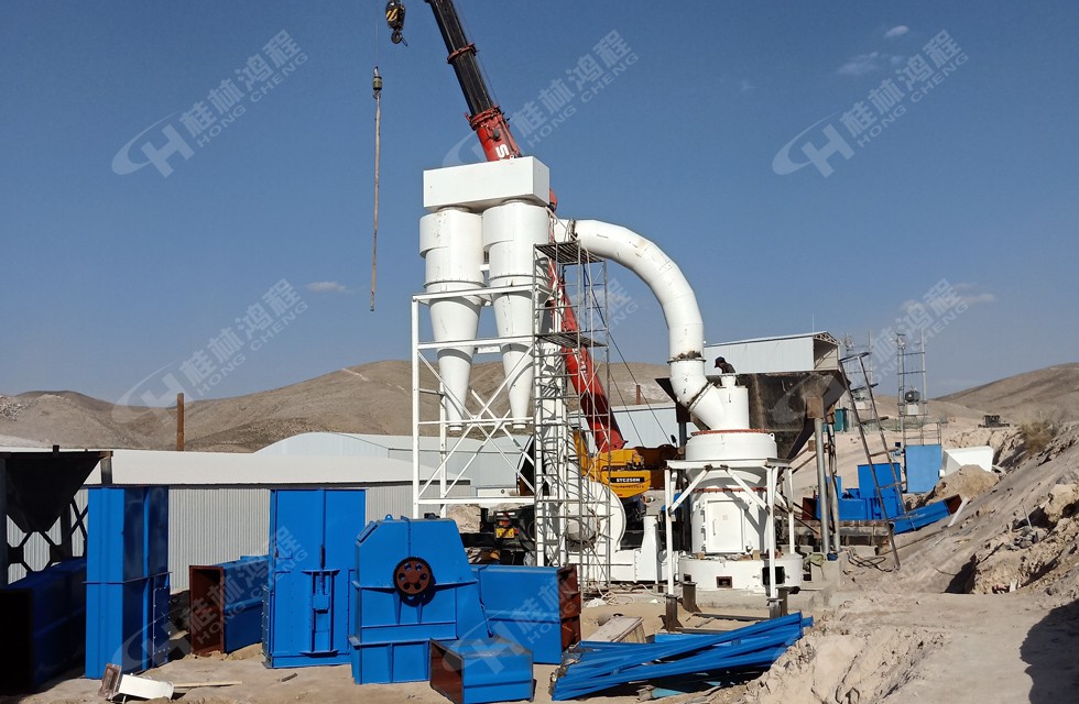 HCQ1500擺式磨粉機(jī)寧夏客戶安裝現(xiàn)場 HCQ1500擺式磨粉機(jī)寧夏客戶安裝現(xiàn)場